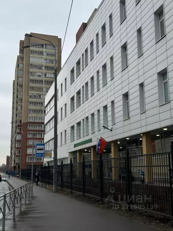 2-к кв. Санкт-Петербург ул. Бадаева, 14к1 (59.0 м) - Фото 1