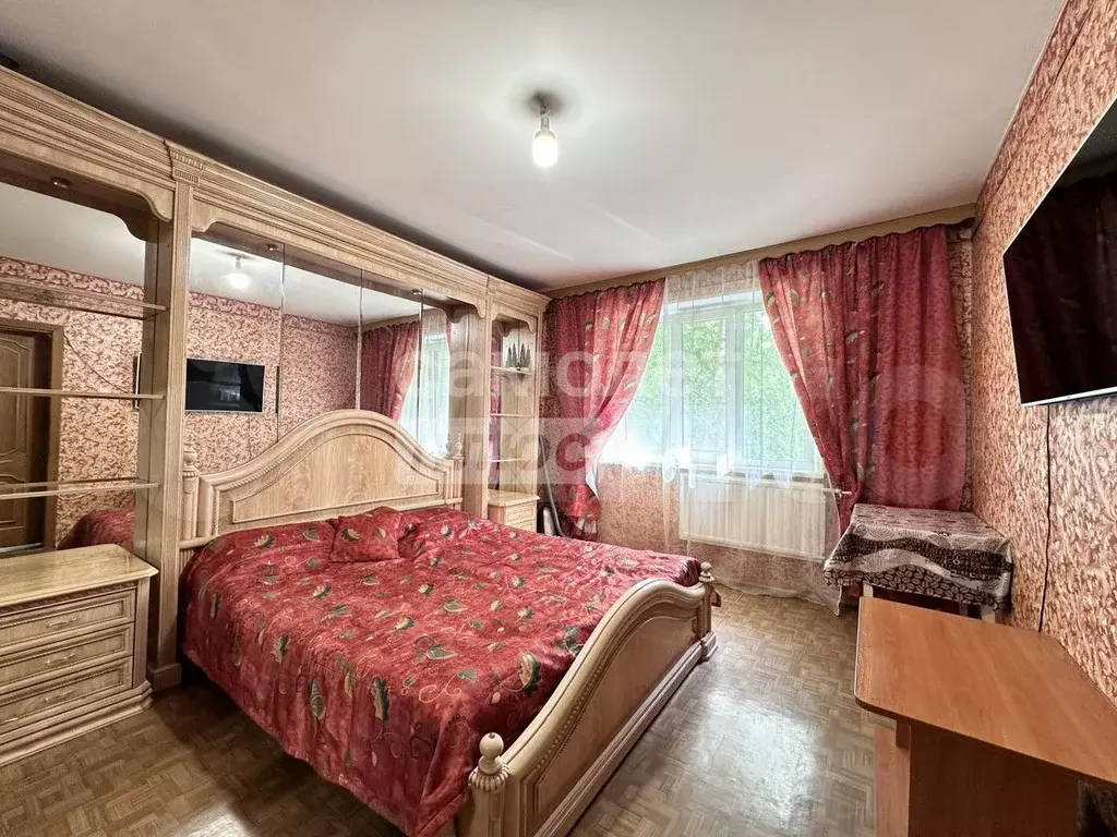 2-к. квартира, 56 м, 1/12 эт. - Фото 0