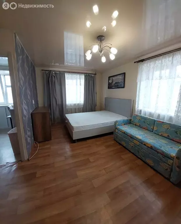 1-комнатная квартира: Верхняя Пышма, улица Чкалова, 9 (31.8 м) - Фото 0