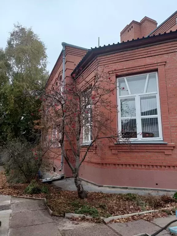 Коттедж в Омская область, Омск ул. 10-я Любинская (234 м) - Фото 2