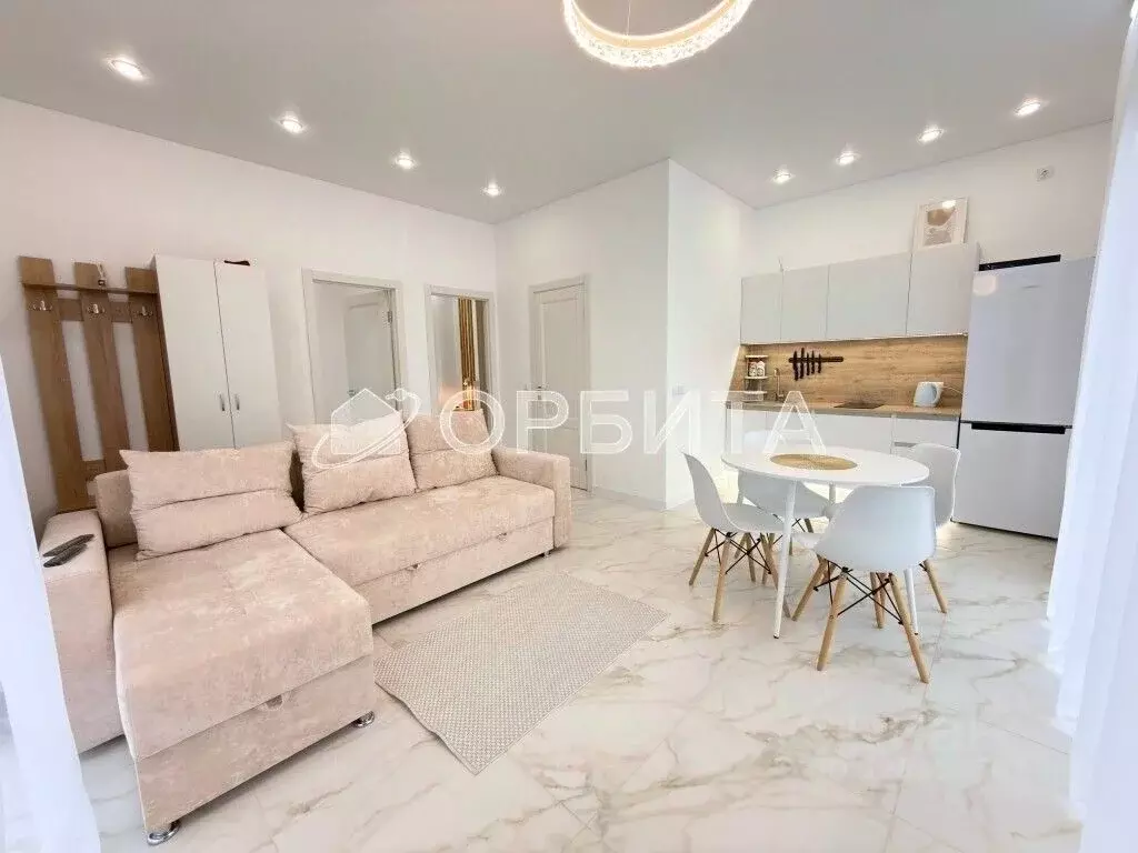 Дом в Тюменская область, Ишимский муниципальный округ, д. Зырянка  (44 ... - Фото 1