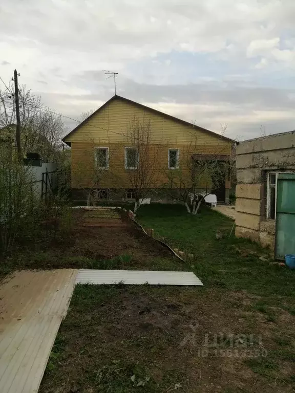 Дом в Саратовская область, Энгельс Лесная ул. (83 м) - Фото 0