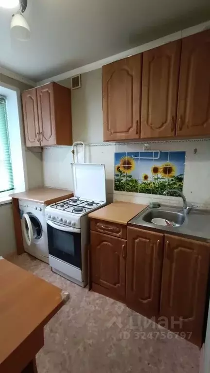 2-к кв. Астраханская область, Астрахань ул. 1-я Железнодорожная, 22 ... - Фото 1