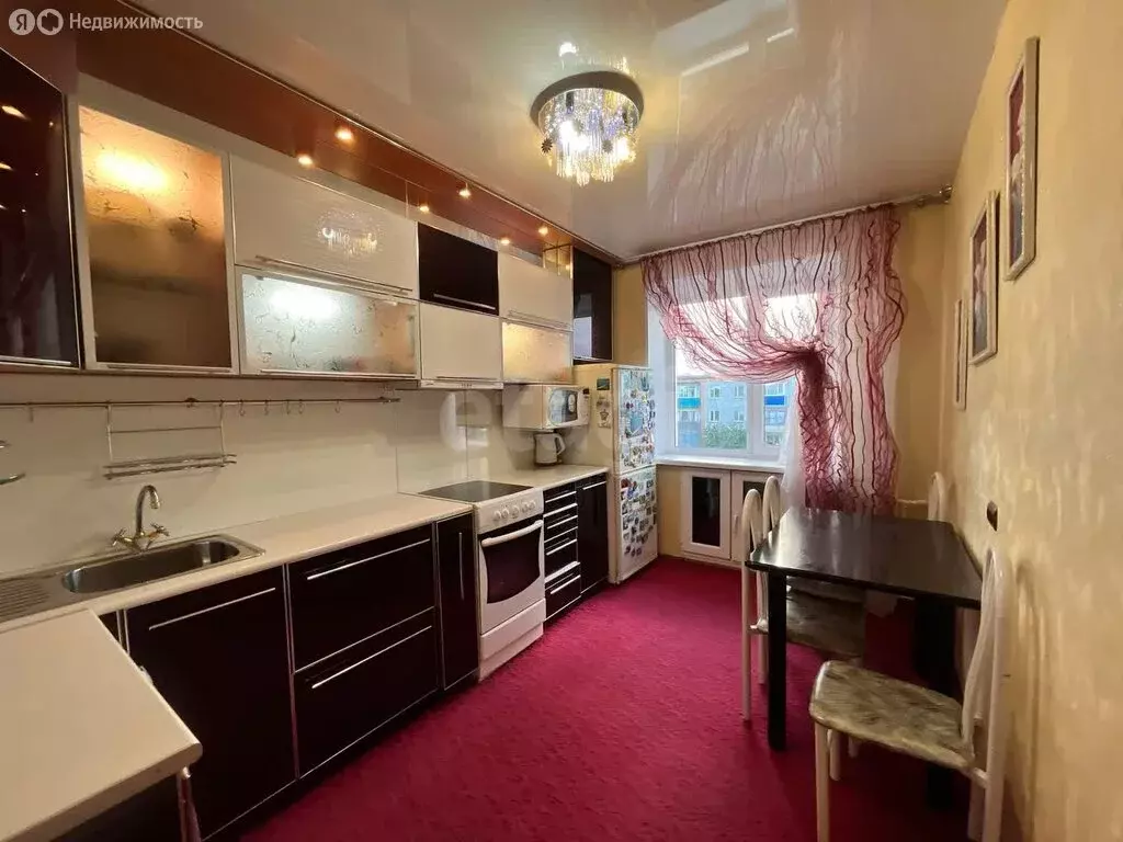 3-комнатная квартира: Николаевка, Советская улица, 33 (65.9 м) - Фото 0