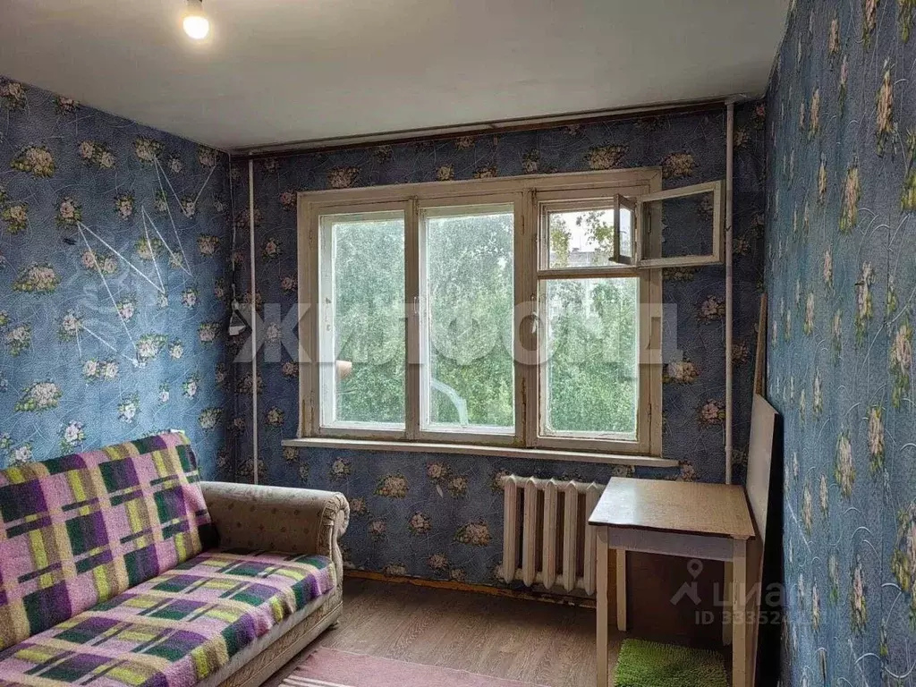 Комната Новосибирская область, Новосибирск ул. Толбухина, 25 (11.4 м) - Фото 1