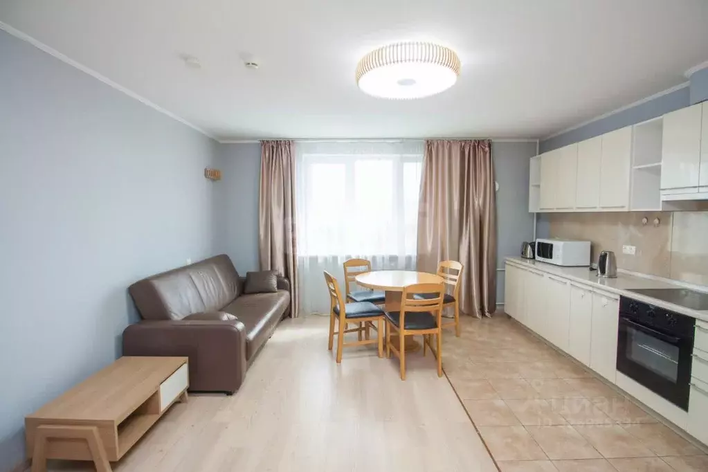 1-к кв. Сахалинская область, Южно-Сахалинск просп. Победы, 59 (53.4 м) - Фото 1