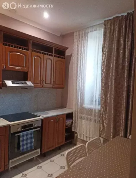 2-комнатная квартира: Белгород, улица Костюкова, 36А (65 м) - Фото 0