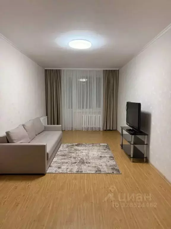 2-к кв. Башкортостан, Уфа Комсомольская ул., 156/1 (70.0 м) - Фото 1