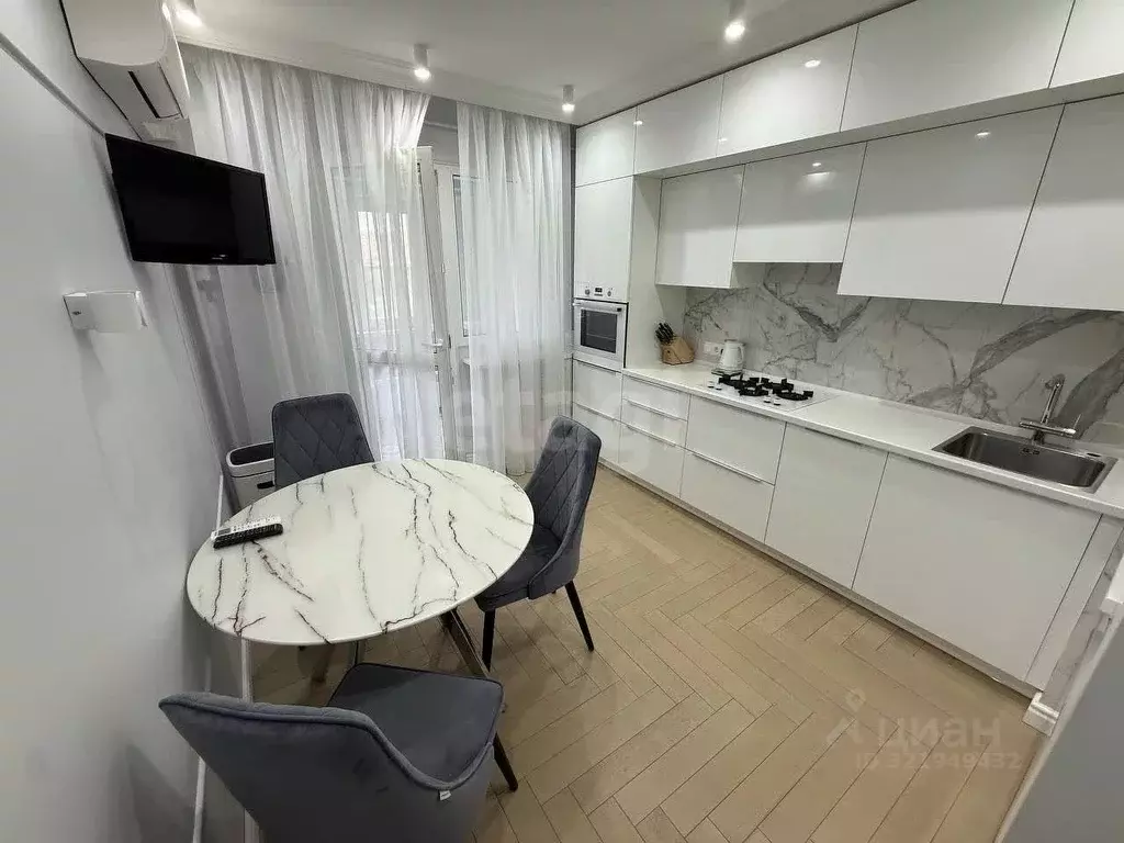 1-к кв. Ямало-Ненецкий АО, Салехард ул. Броднева, 28 (51.4 м) - Фото 1