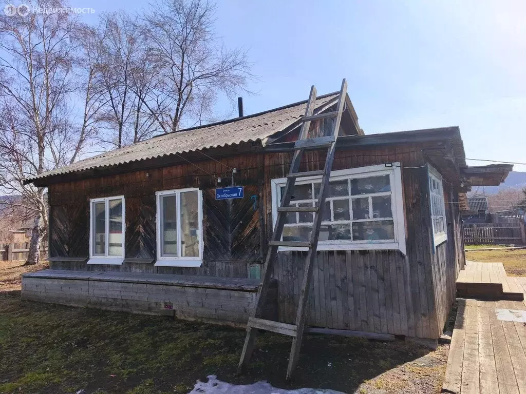 Дом в село Уборка, Октябрьская улица (47.6 м) - Фото 1