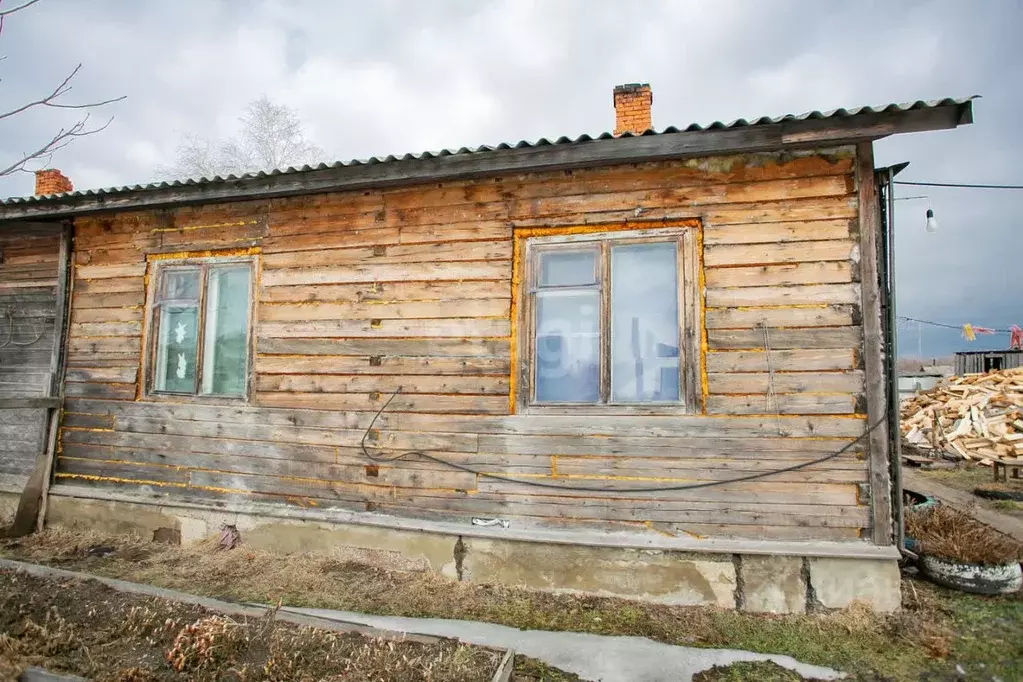 Дом в Хабаровский край, Нанайский район, с. Дубовый Мыс  (66 м) - Фото 1