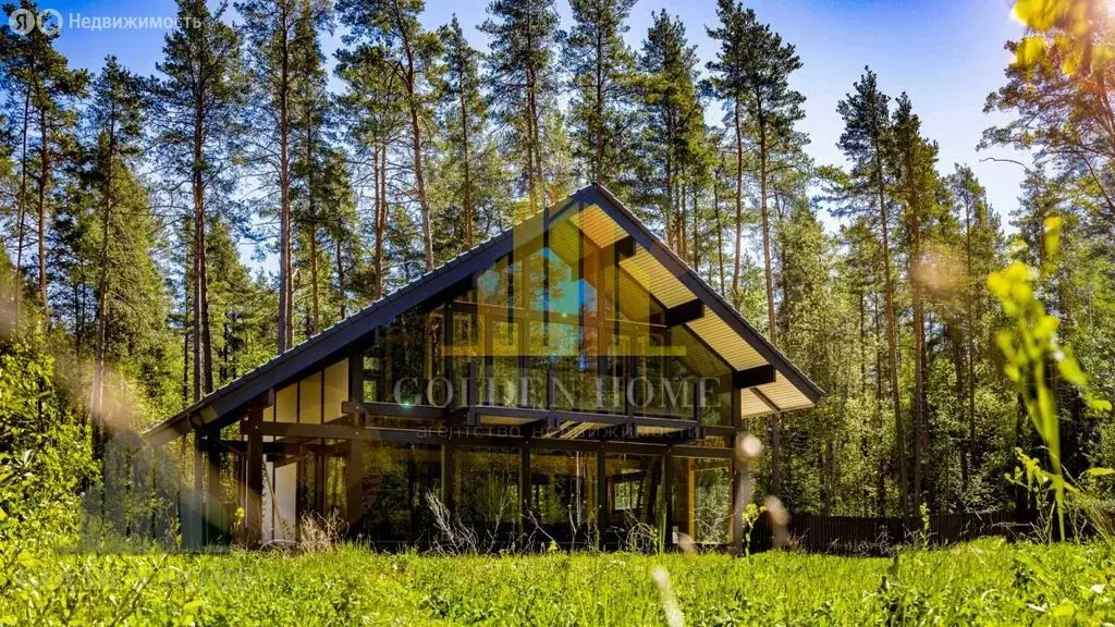 Дом в Зеленогорск, улица Строителей (265 м) - Фото 1