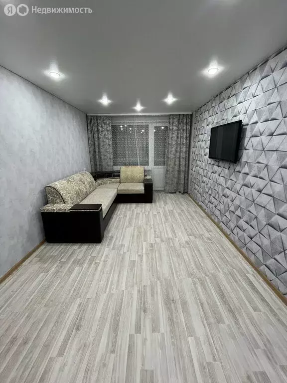 3-комнатная квартира: Ясный, Западная улица, 17 (61.3 м) - Фото 1