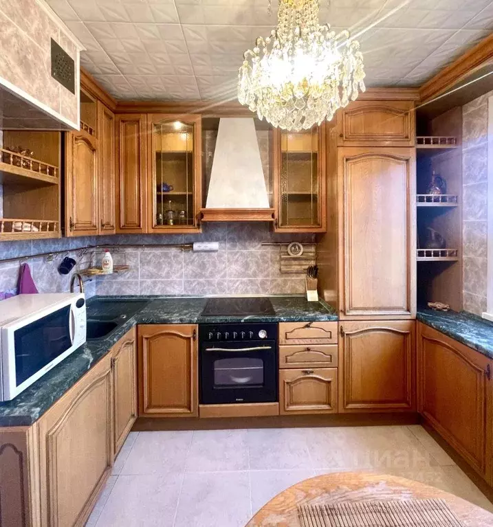 3-к кв. Москва ул. Бехтерева, 47К1 (74.0 м) - Фото 2