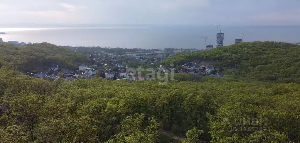 Участок в Приморский край, Владивосток Радужная ул. (10.2 сот.) - Фото 1