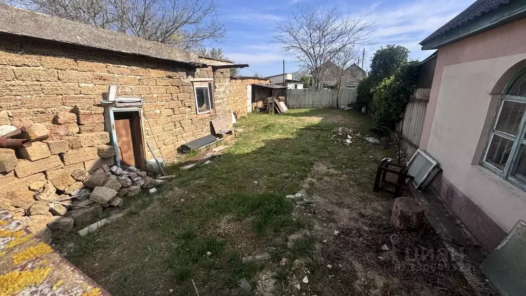 Участок в Крым, Саки Пчелка ПК, ул. Медовая (2.1 сот.) - Фото 1