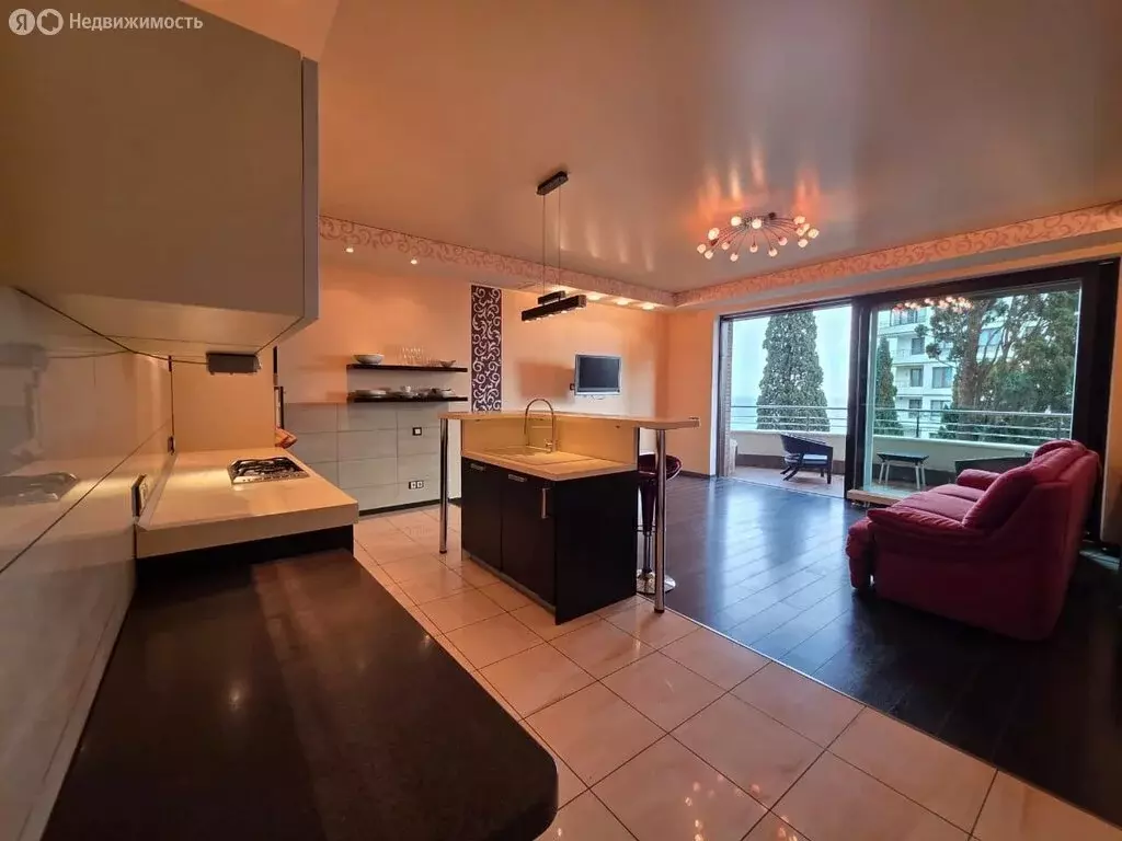 2-комнатная квартира: Ялта, Парковый проезд, 2 (81 м) - Фото 1