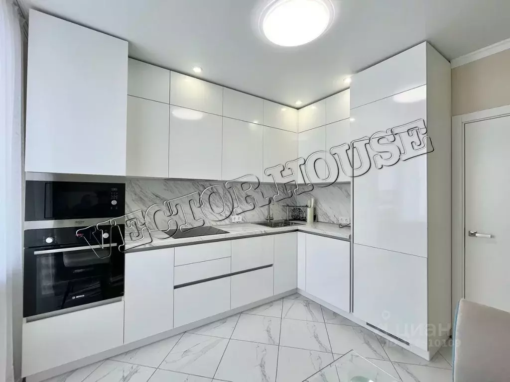 1-к кв. Брянская область, Брянск ул. Имени О.Н. Строкина, 2 (48.0 м) - Фото 1