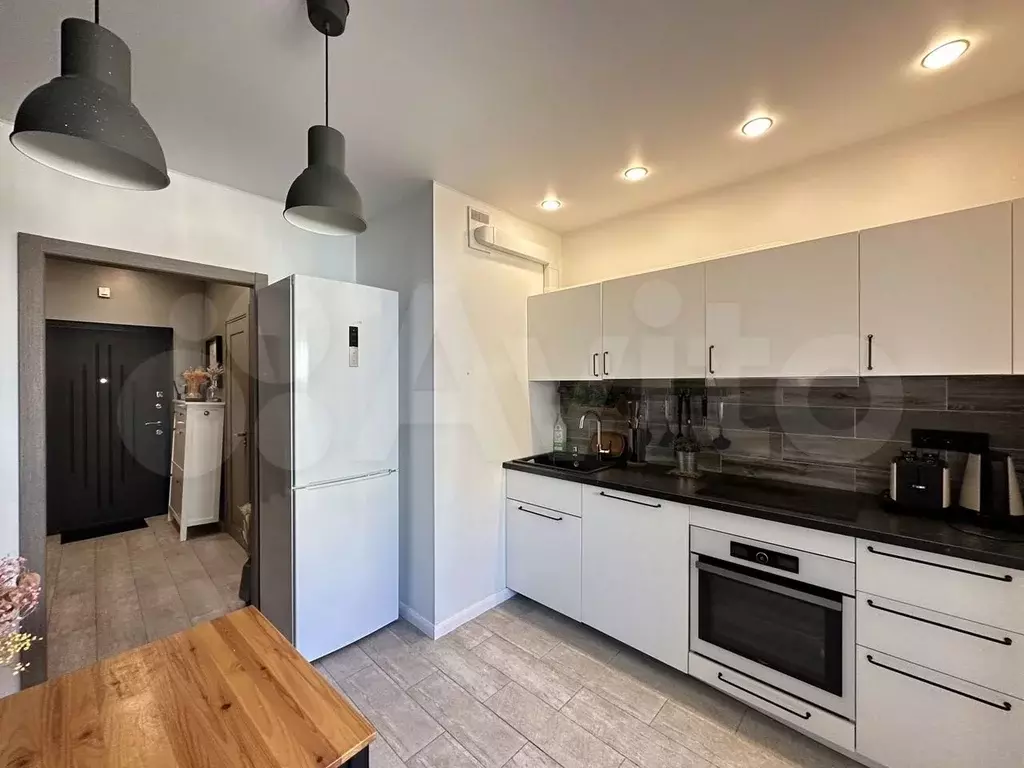1-к. квартира, 40 м, 10/17 эт. - Фото 0