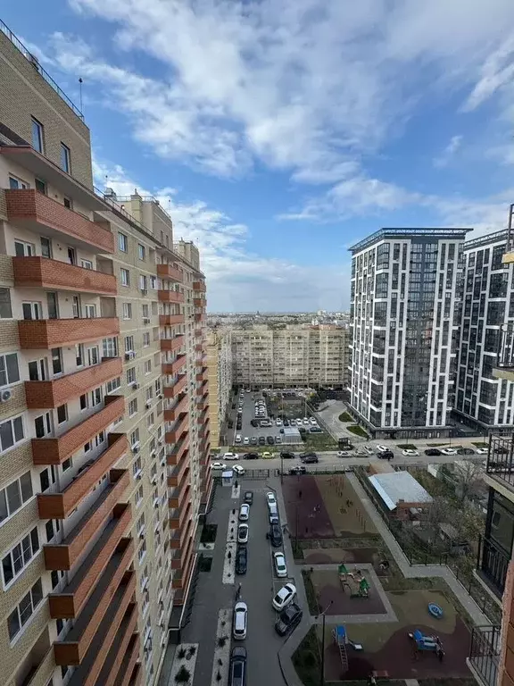 3-к. квартира, 90,9 м, 15/17 эт. - Фото 0