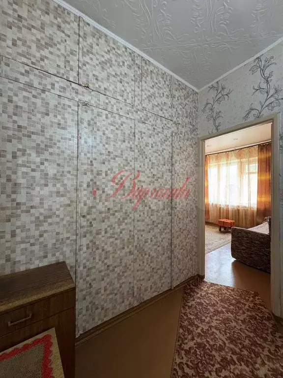 1-к. квартира, 37 м, 2/9 эт. - Фото 1
