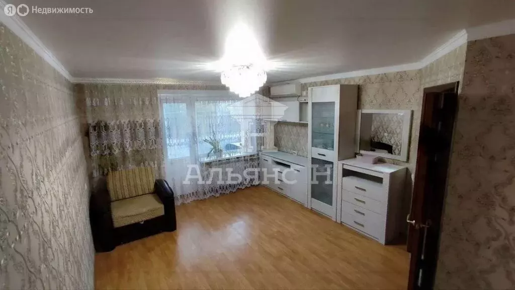 1-комнатная квартира: Азов, улица Кондаурова, 31 (35.7 м) - Фото 0