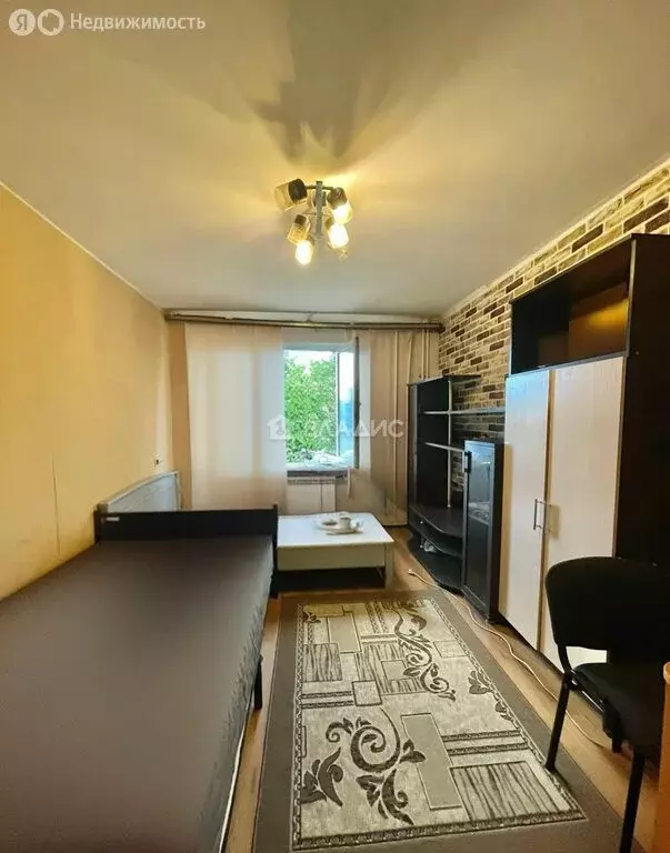 1к в 5-комнатной квартире (14.2 м) - Фото 0