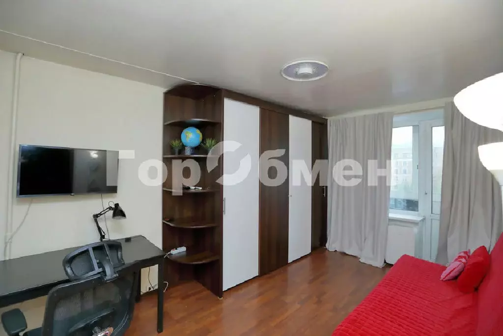 Продается 2-комнатная квартира - Фото 1