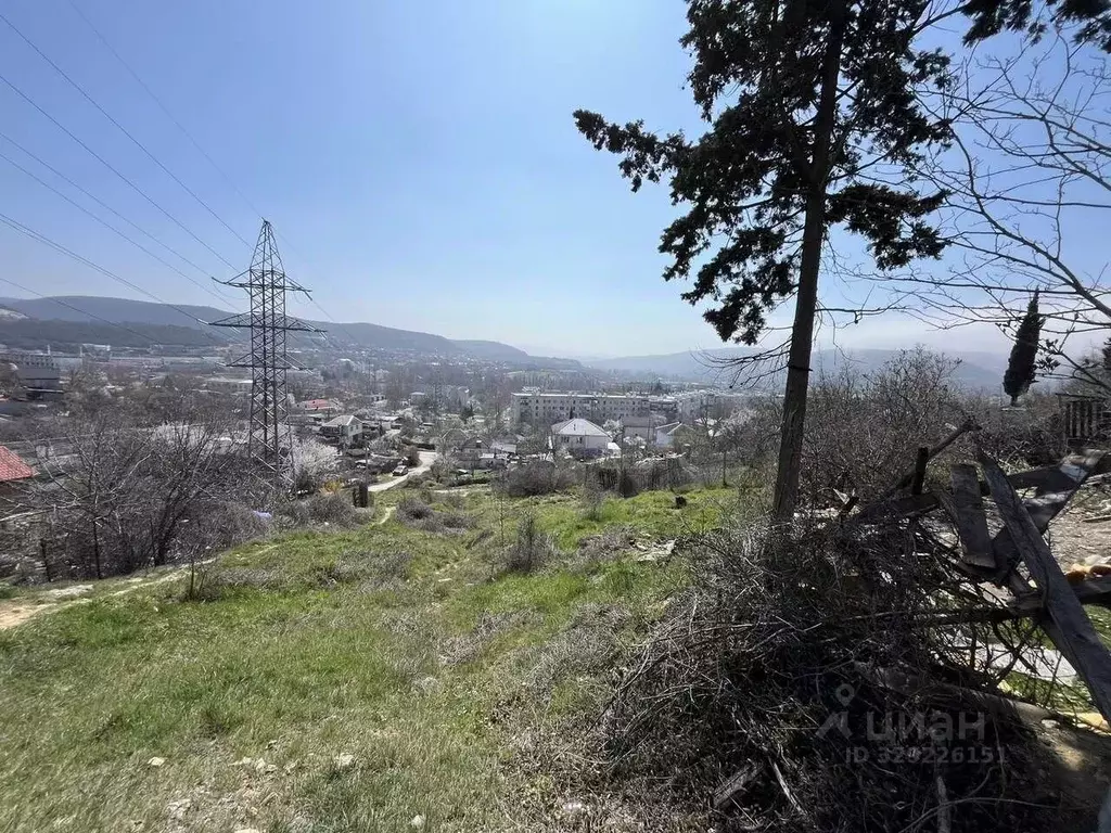 Участок в Севастополь, Севастополь, Инкерман г. Радуга садоводческое ... - Фото 1