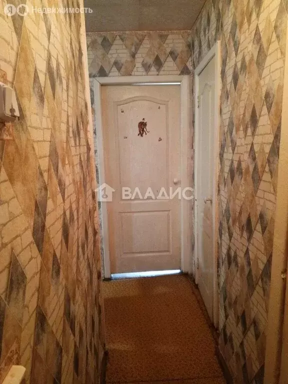 3-комнатная квартира: Чита, Краснознамённая улица, 29 (64.8 м) - Фото 1