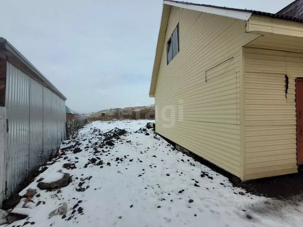 Дом в Красноярский край, Красноярск городской округ, д. Бугачево пер. ... - Фото 2