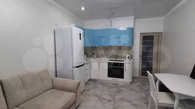 1-к. квартира, 51 м, 12/17 эт. - Фото 0
