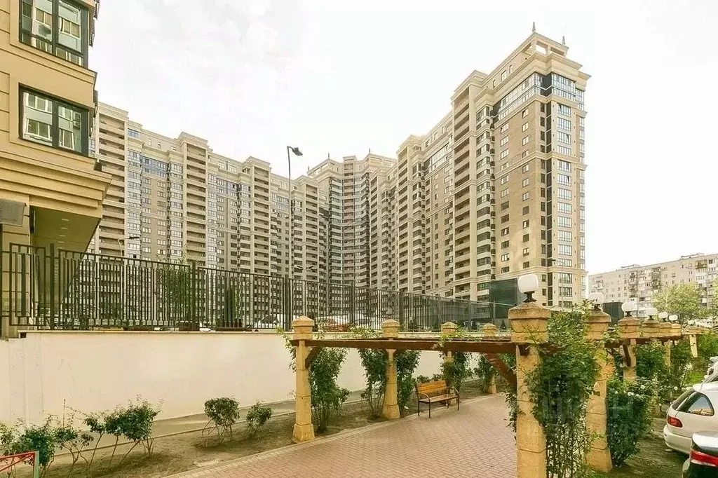 3-к кв. Краснодарский край, Краснодар Дальняя ул., 8к1 (117.37 м) - Фото 1