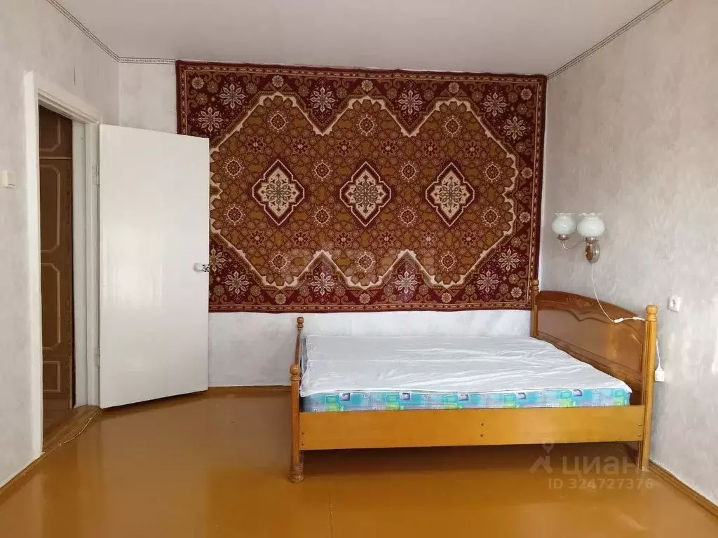 2-к кв. Ростовская область, Зерноград ул. Машиностроителей, 9 (57.1 м) - Фото 1