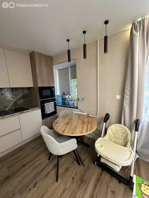 3-комнатная квартира: Уфа, улица Достоевского, 45 (63.1 м) - Фото 0