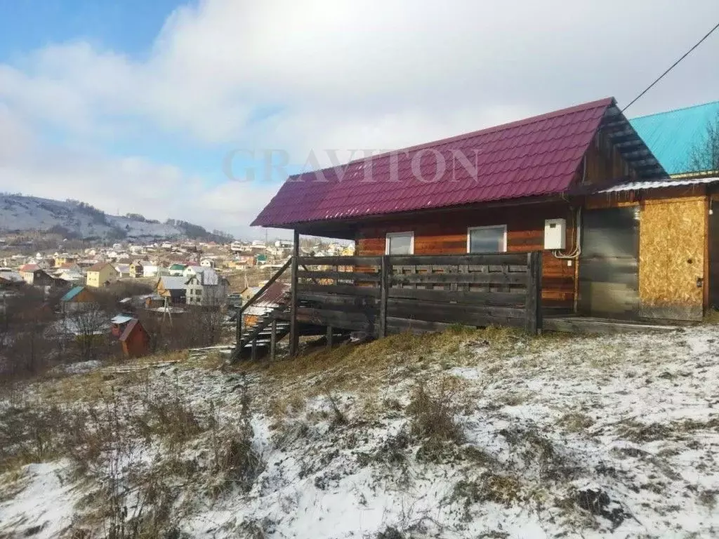 Дом в Алтай, Горно-Алтайск ул. Генерала В.Ф. Маргелова, 50 (24 м) - Фото 1