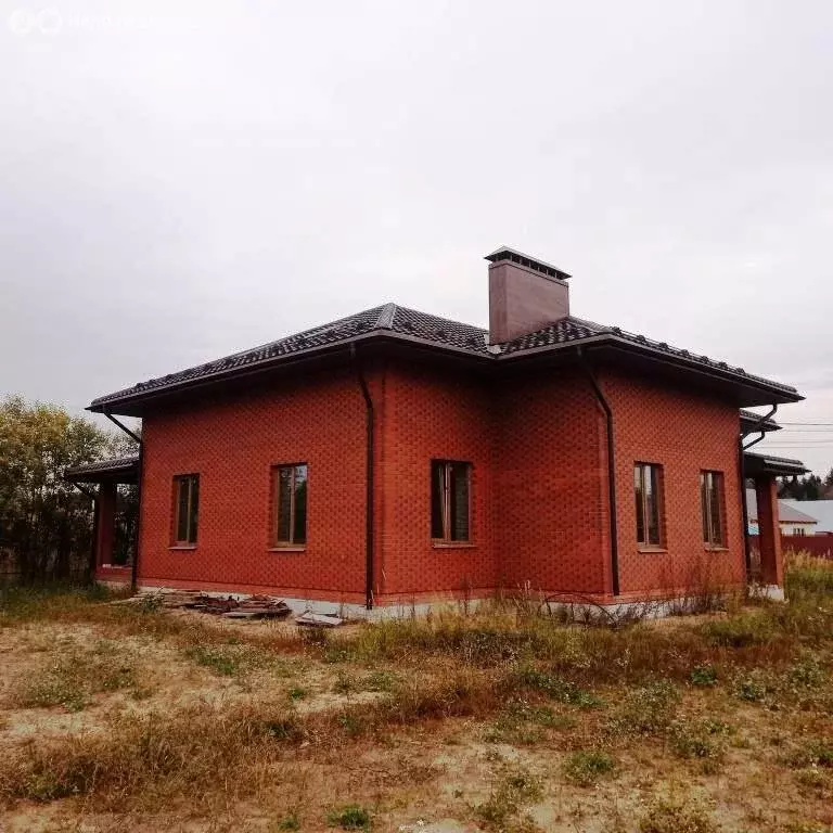 Дом в посёлок Заволжский, Спортивная улица (260 м) - Фото 1