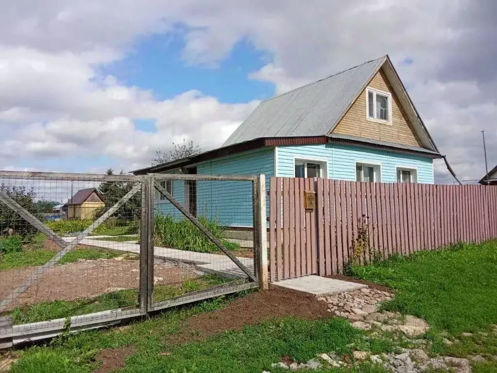 Дом в Татарстан, Елабужский район, Поспеловское с/пос, с. Поспелово ... - Фото 1