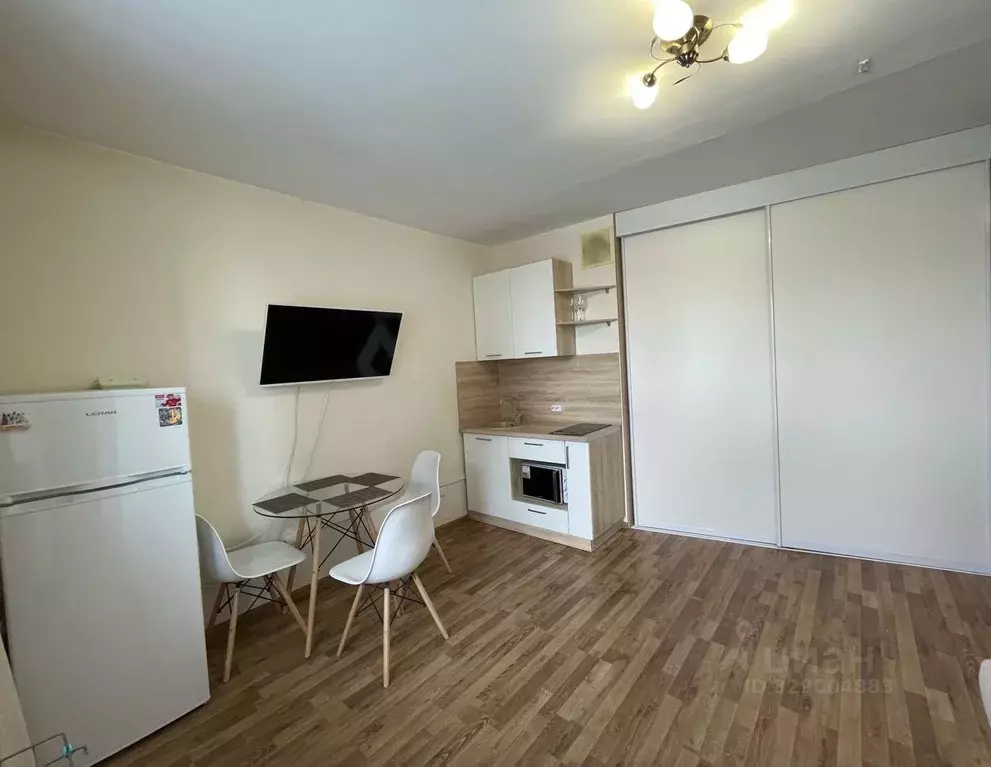 Студия Челябинская область, Челябинск ул. 40-летия Победы, 52 (24.6 м) - Фото 1