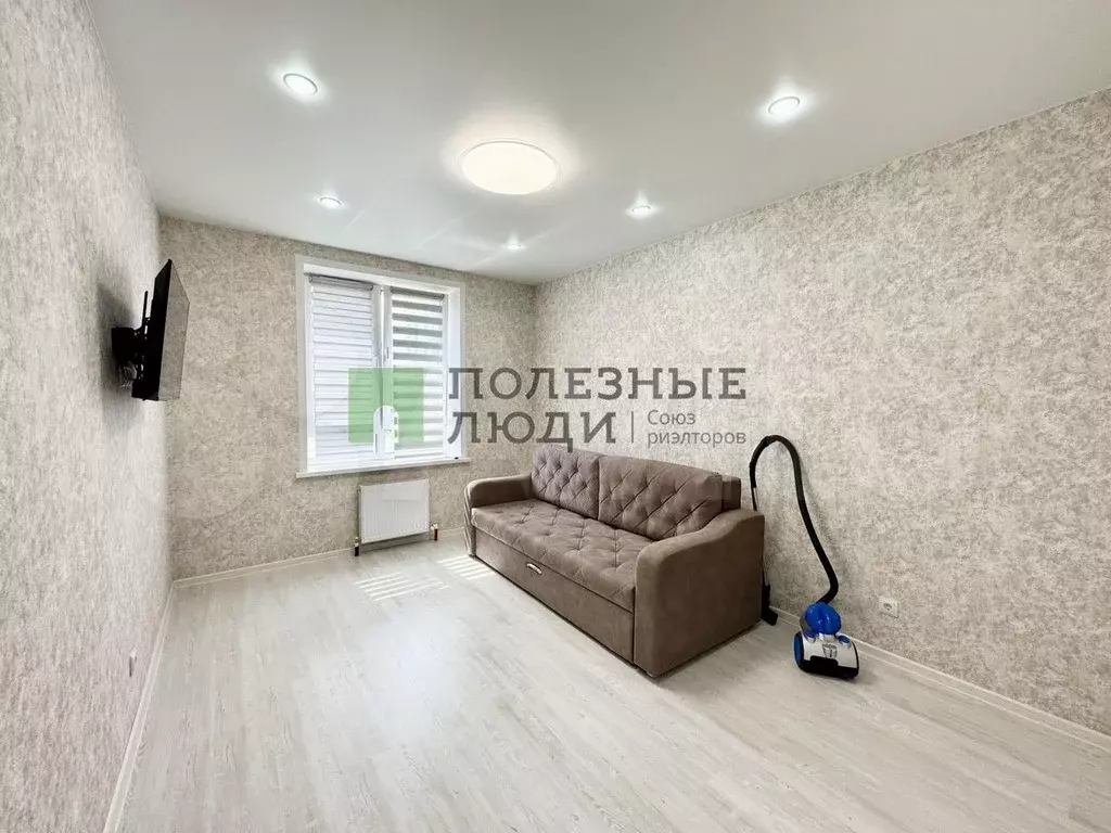 1-к. квартира, 36 м, 2/5 эт. - Фото 0