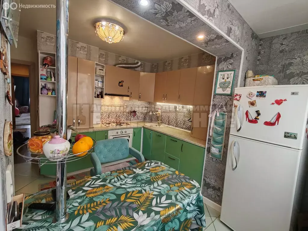 3-комнатная квартира: Смоленск, микрорайон Королёвка, 15А (77.4 м) - Фото 2