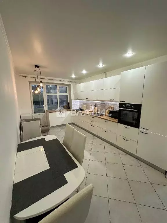 Продается 3-комнатная квартира - Фото 2