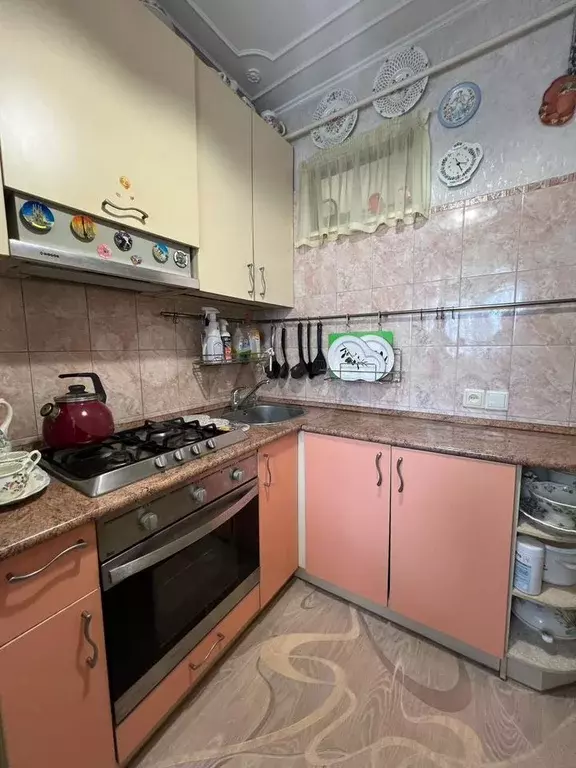 1-к. квартира, 37 м, 1/9 эт. - Фото 0