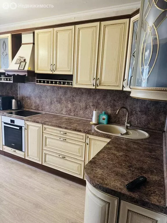 3-комнатная квартира: Орёл, улица Орловских Партизан, 2 (83.5 м) - Фото 1