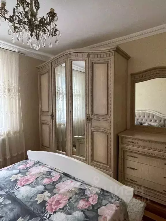 1-к кв. Кабардино-Балкария, Баксан ул. Имени Ю.А. Гагарина, 8 (50.0 м) - Фото 0