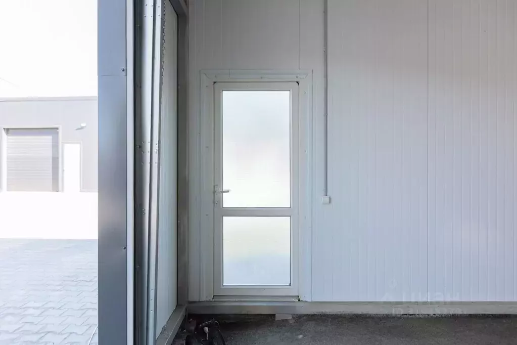 Склад в Калининградская область, Калининград ул. Тенистая Аллея, 90 ... - Фото 1