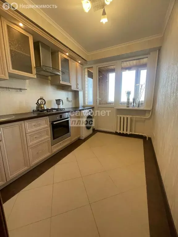 3-комнатная квартира: Нальчик, проспект Ленина, 13 (73 м) - Фото 1