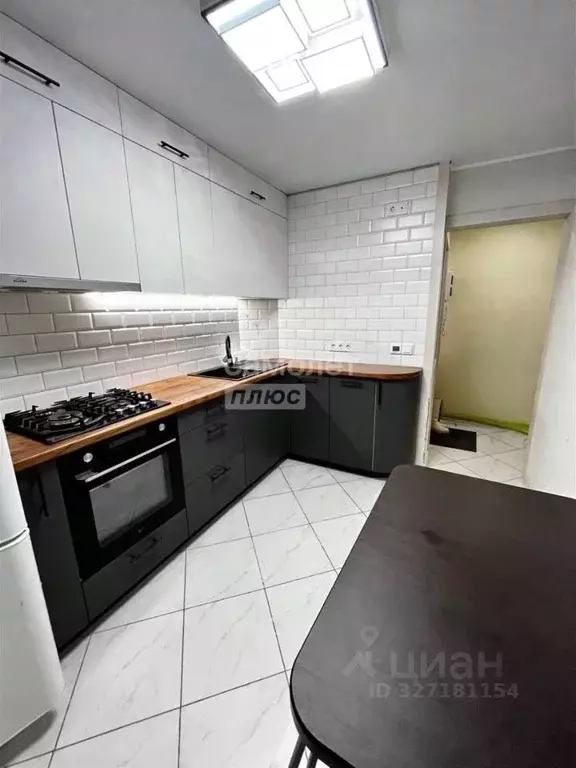 3-к кв. Пензенская область, Сердобск Балашовская ул., 11 (60.0 м) - Фото 1