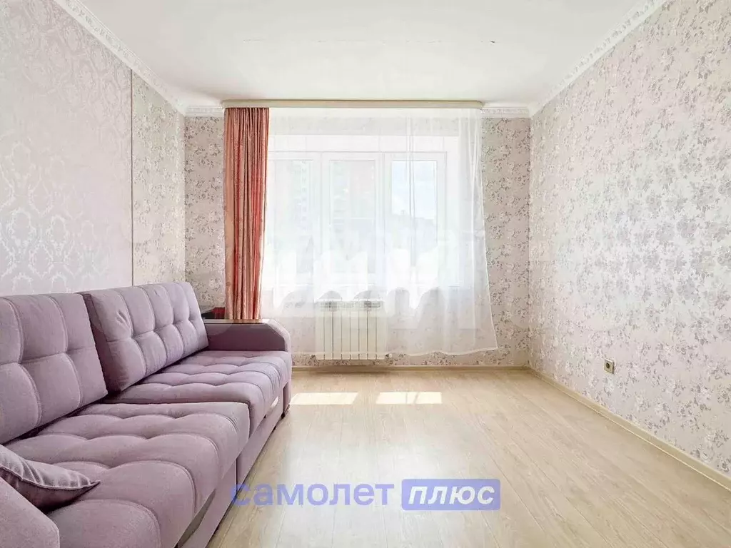 1-к. квартира, 42 м, 4/9 эт. - Фото 1