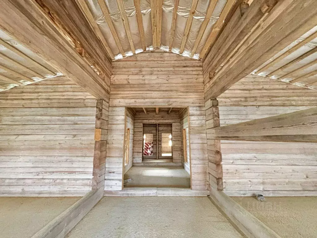 Дом в Калужская область, Дзержинский район, Угорское с/пос, д. Звизжи ... - Фото 1